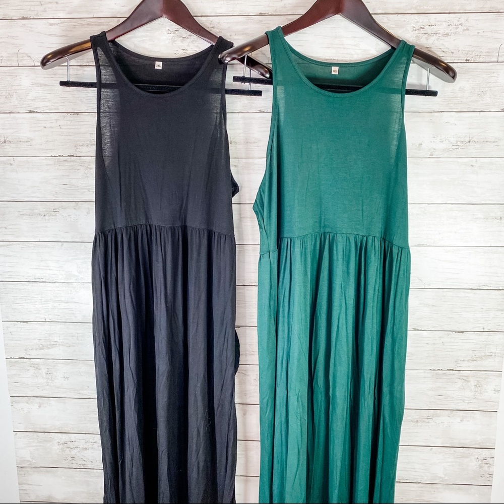 Set of Two Black & Green Tee Shirt Style Maxi with Pockets